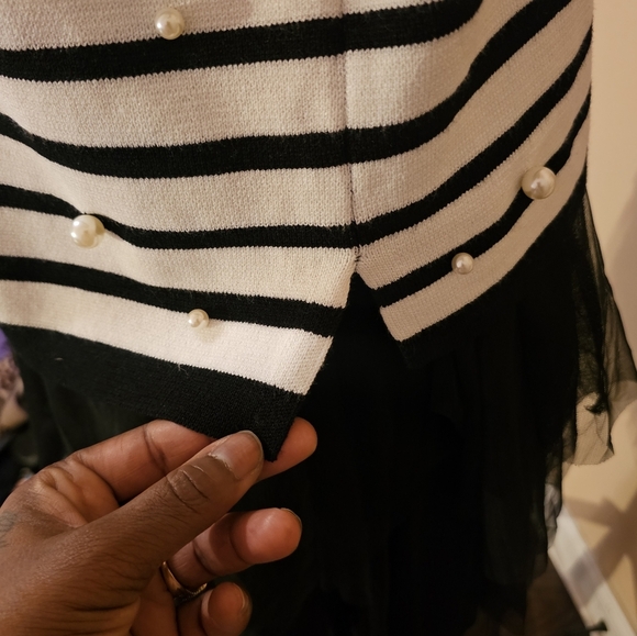 Adrianna Papell Monochrome Striped Knit - Picture 6 of 6